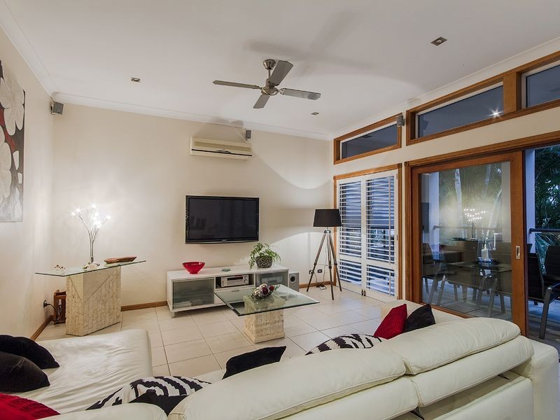 49 Great Southern Drive, Robina QLD 4226