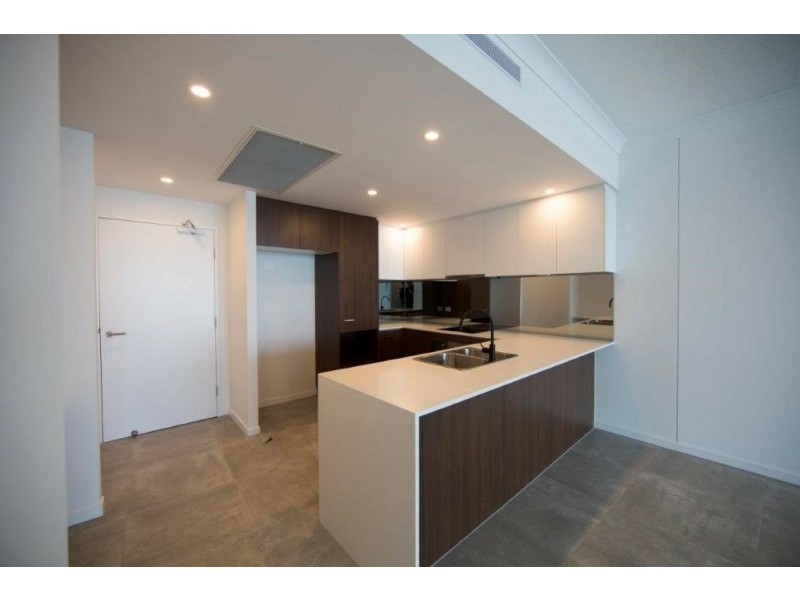 1105/397 Christine Avenue, Varsity Lakes QLD 4227