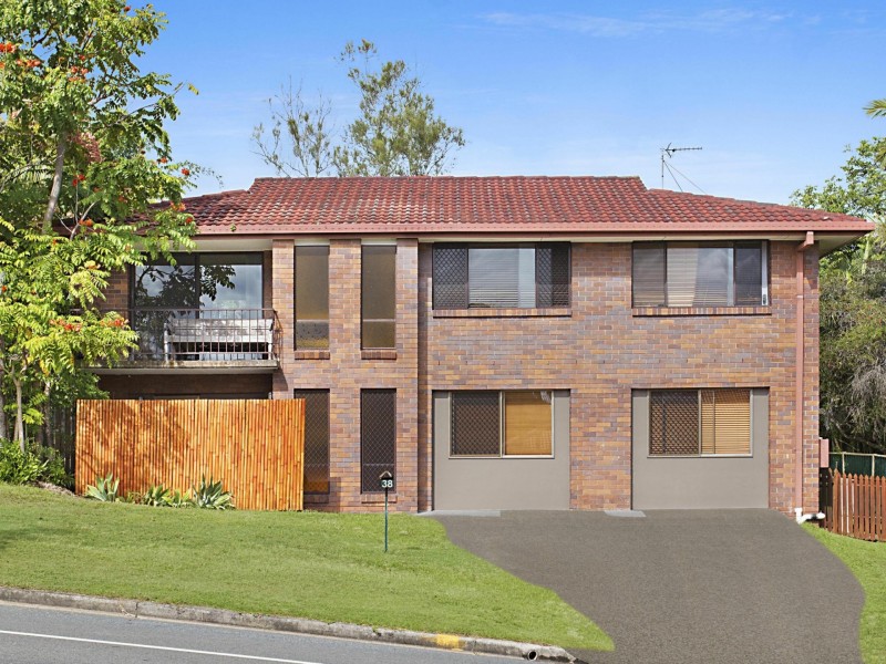 38 Numeralla Avenue, Ashmore QLD 4214