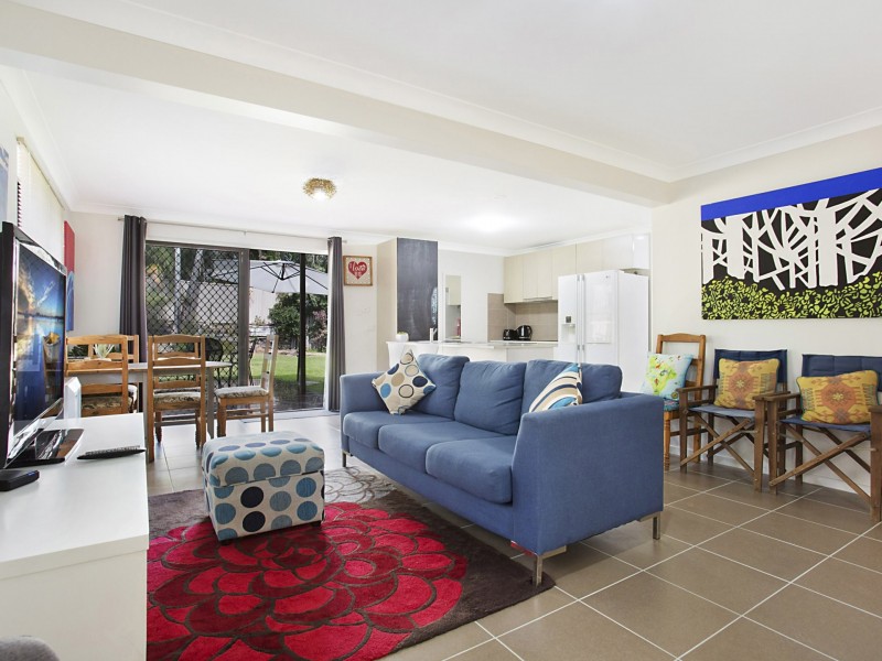 38 Numeralla Avenue, Ashmore QLD 4214