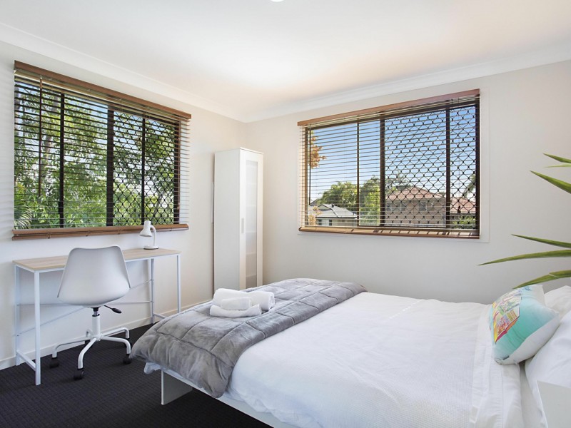 38 Numeralla Avenue, Ashmore QLD 4214