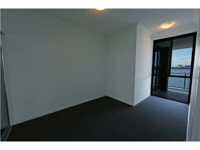 1309/397 Christine Avenue, Varsity Lakes QLD 4227