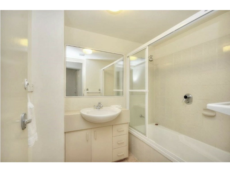 12/23 Wharf Road, Surfers Paradise QLD 4217