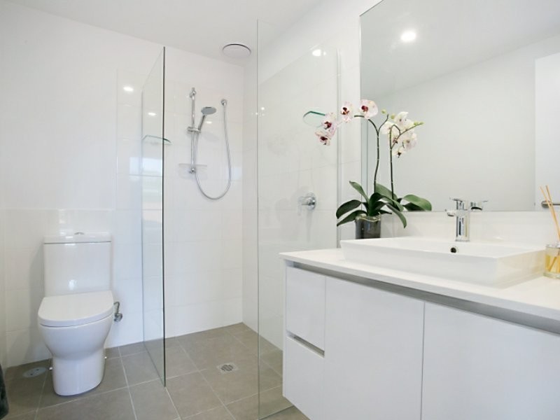 3408/1 Waterford Court, Bundall QLD 4217