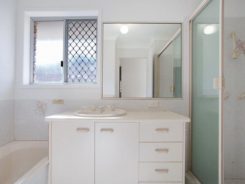 1/15 Cedar Court, Burleigh Heads QLD 4220