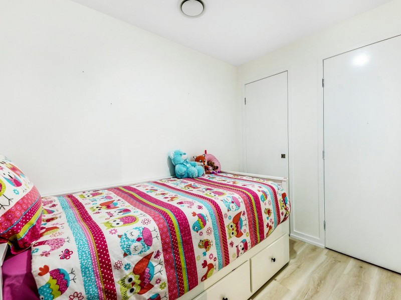 2111/33 T E Peters Drive, Broadbeach Waters QLD 4218