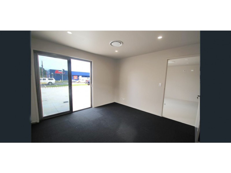 130 Ashmore Road, Benowa QLD 4217