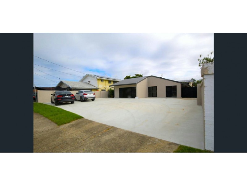 130 Ashmore Road, Benowa QLD 4217