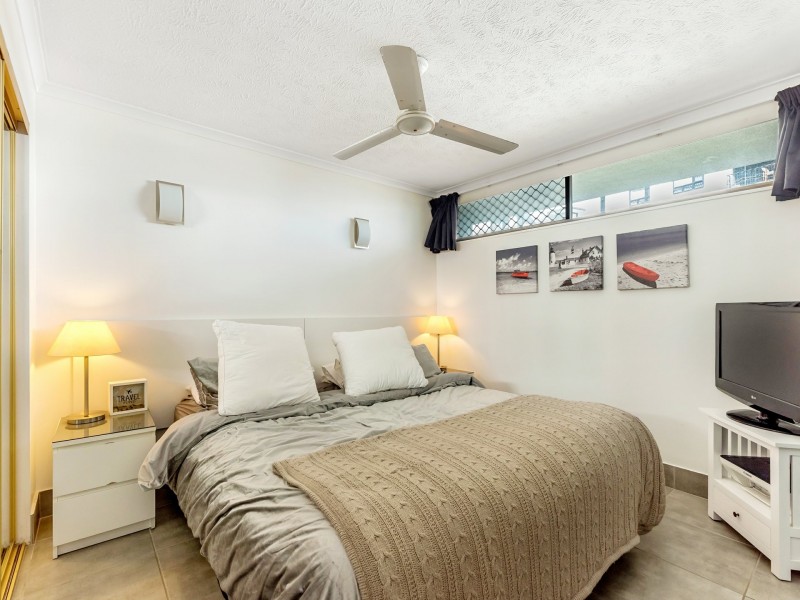 130 Ashmore Road, Benowa QLD 4217