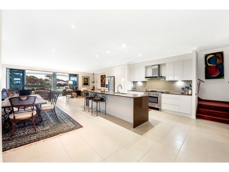 23 Daimler Drive, Bundall QLD 4217
