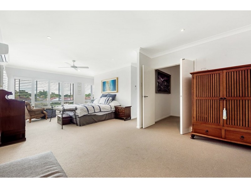 23 Daimler Drive, Bundall QLD 4217