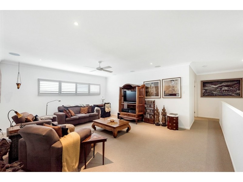 23 Daimler Drive, Bundall QLD 4217
