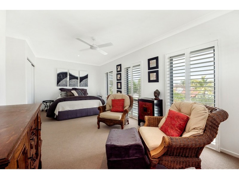23 Daimler Drive, Bundall QLD 4217
