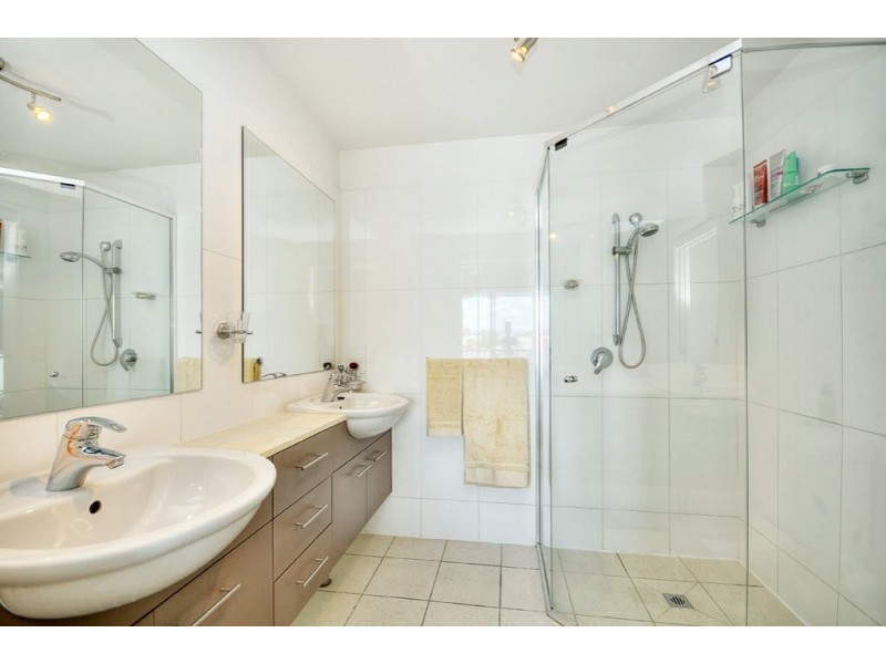6/22 Back Street, Biggera Waters QLD 4216