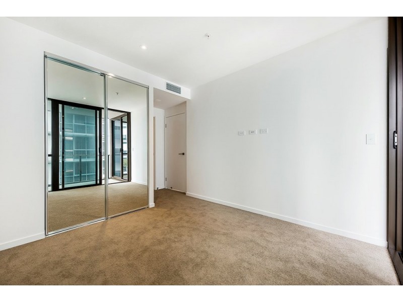 702/50 Surf Parade, Broadbeach QLD 4218