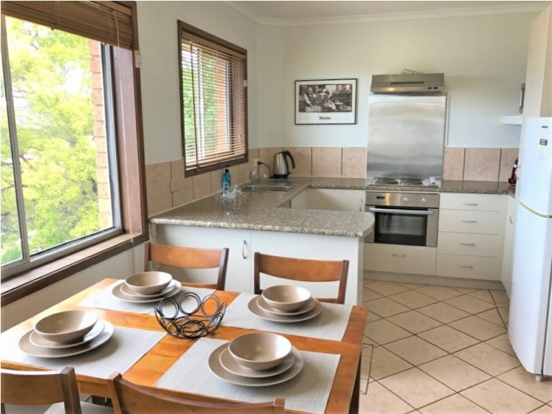 7/143 High Street, Southport QLD 4215