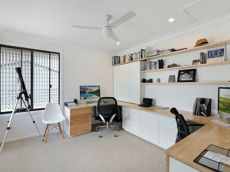 Broadbeach Waters QLD 4218