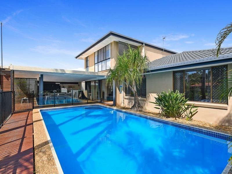 Broadbeach Waters QLD 4218