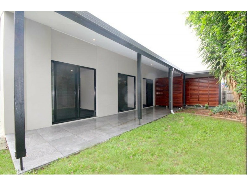 130 Ashmore Road, Benowa QLD 4217