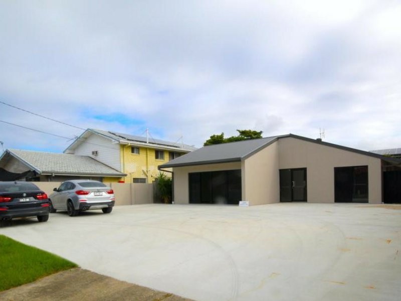 130 Ashmore Road, Benowa QLD 4217