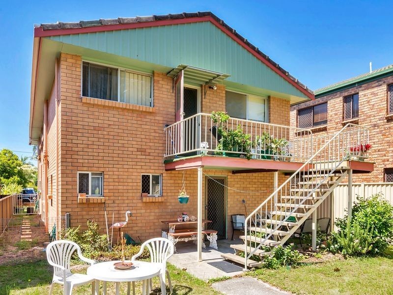 17 Glenelg Avenue, Mermaid Beach QLD 4218