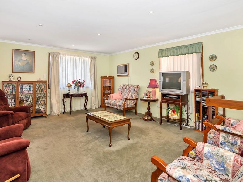 17 Glenelg Avenue, Mermaid Beach QLD 4218