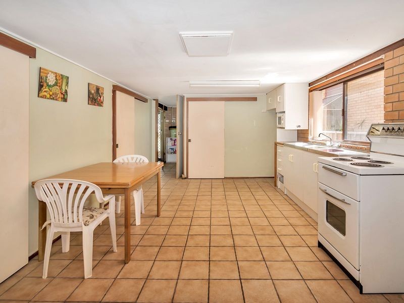 17 Glenelg Avenue, Mermaid Beach QLD 4218