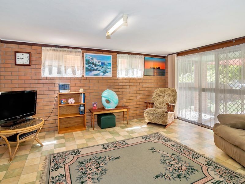 17 Glenelg Avenue, Mermaid Beach QLD 4218