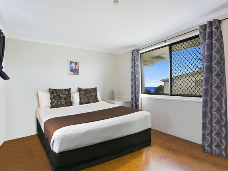 7/143 Hedges Avenue, Mermaid Beach QLD 4218