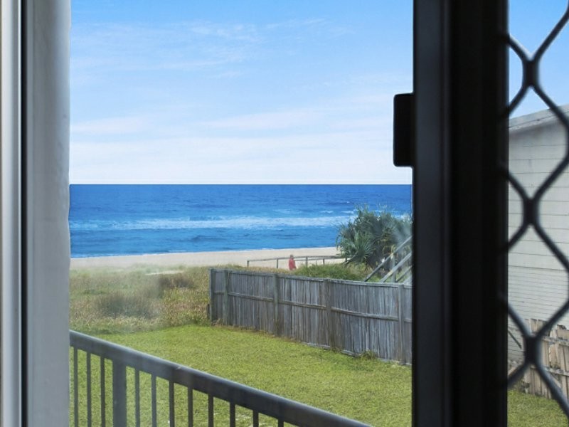 7/143 Hedges Avenue, Mermaid Beach QLD 4218