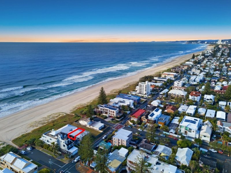 7/143 Hedges Avenue, Mermaid Beach QLD 4218