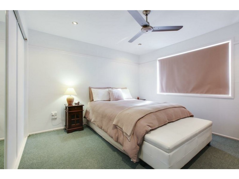 9 Lachlan Avenue, Molendinar QLD 4214