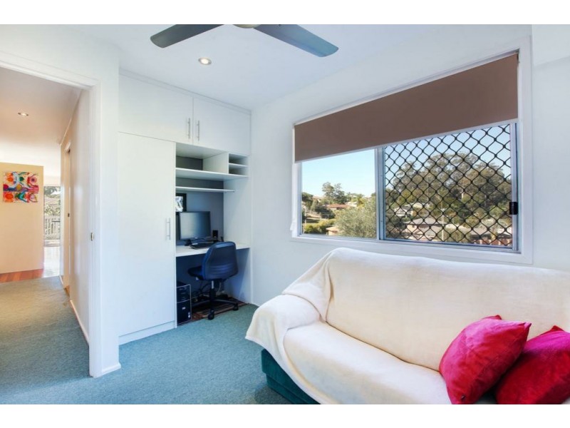 9 Lachlan Avenue, Molendinar QLD 4214