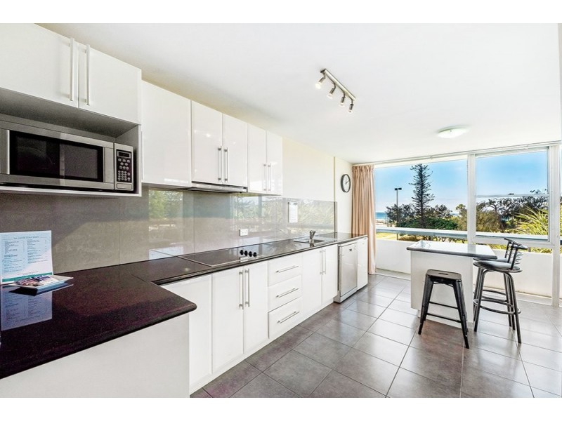 306/2 Queensland avenue, Broadbeach QLD 4218