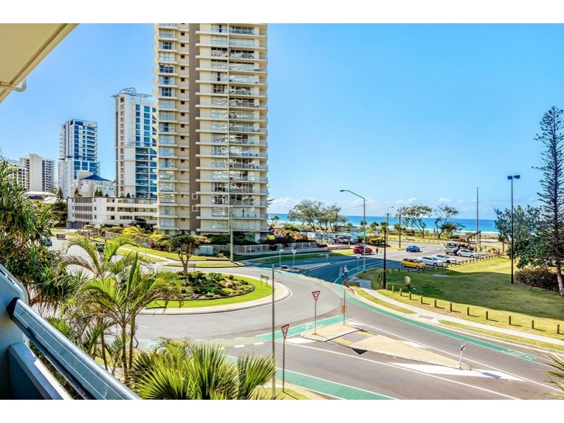 306/2 Queensland avenue, Broadbeach QLD 4218
