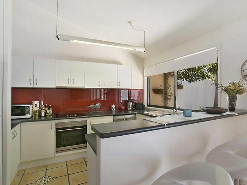 12/9 Freyburg Street, Bundall QLD 4217