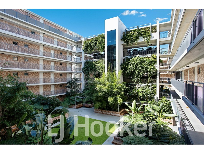 305/190 Varsity Parade, Varsity Lakes QLD 4227