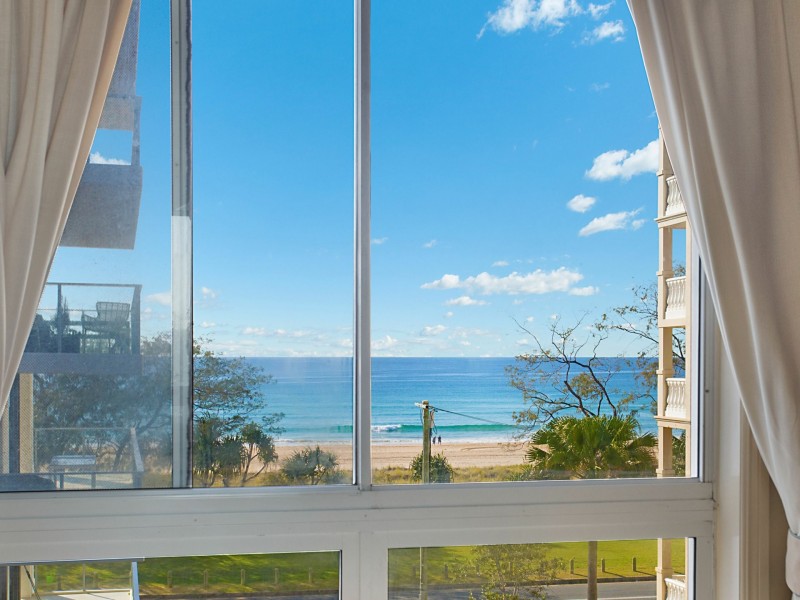 25/122-130 Old Burleigh Road, Broadbeach QLD 4218