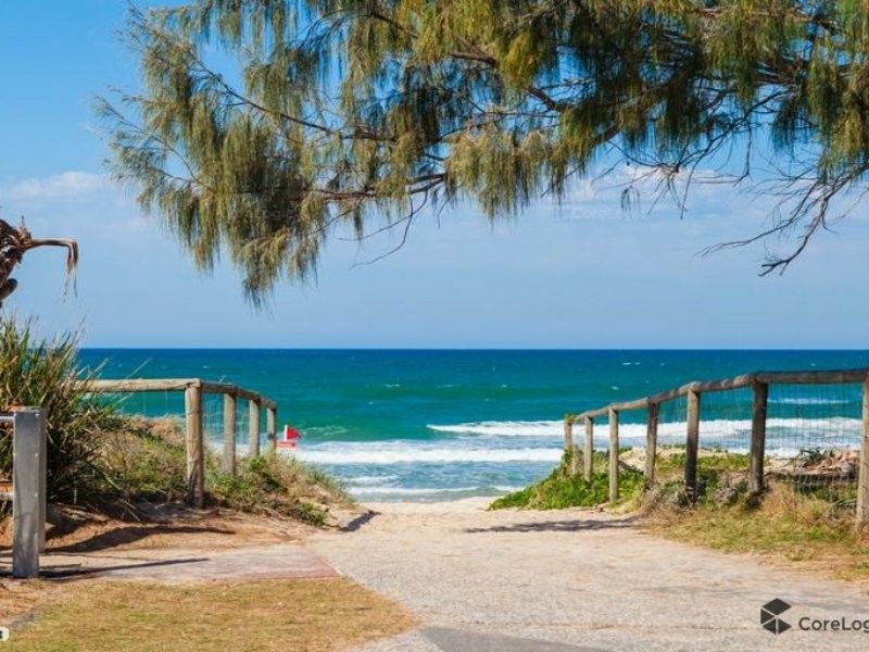 25/122-130 Old Burleigh Road, Broadbeach QLD 4218