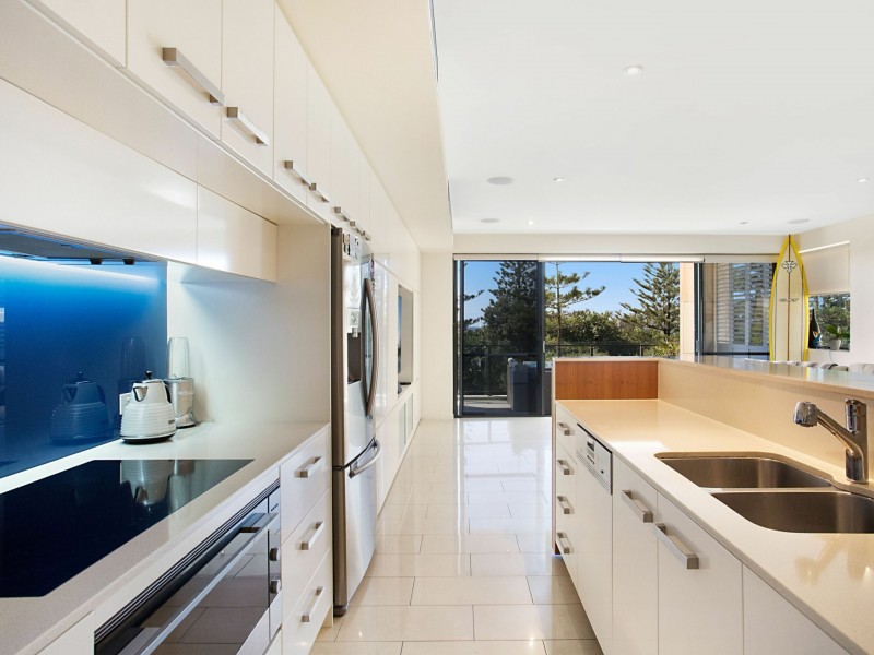 6/64 The Esplanade, Burleigh Heads QLD 4220