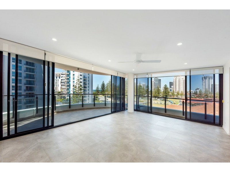 404/95 Old Burleigh Road, Broadbeach QLD 4218