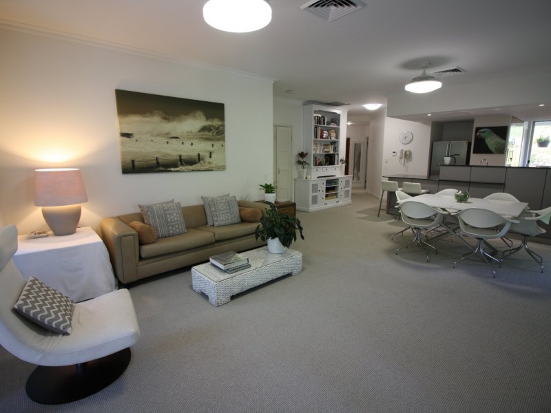 4108/1 Ross Street, Benowa QLD 4217