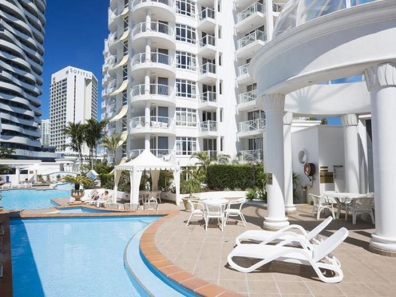 1803/90 Surf Parade, Broadbeach QLD 4218