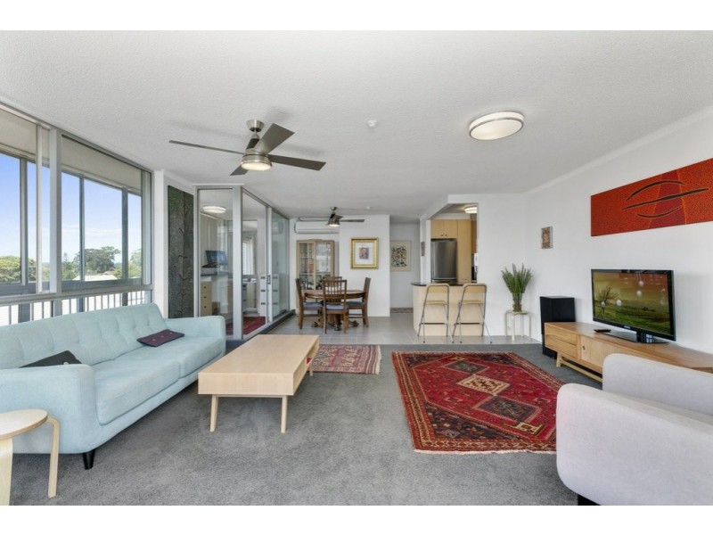24/18 Queen Street, Southport QLD 4215