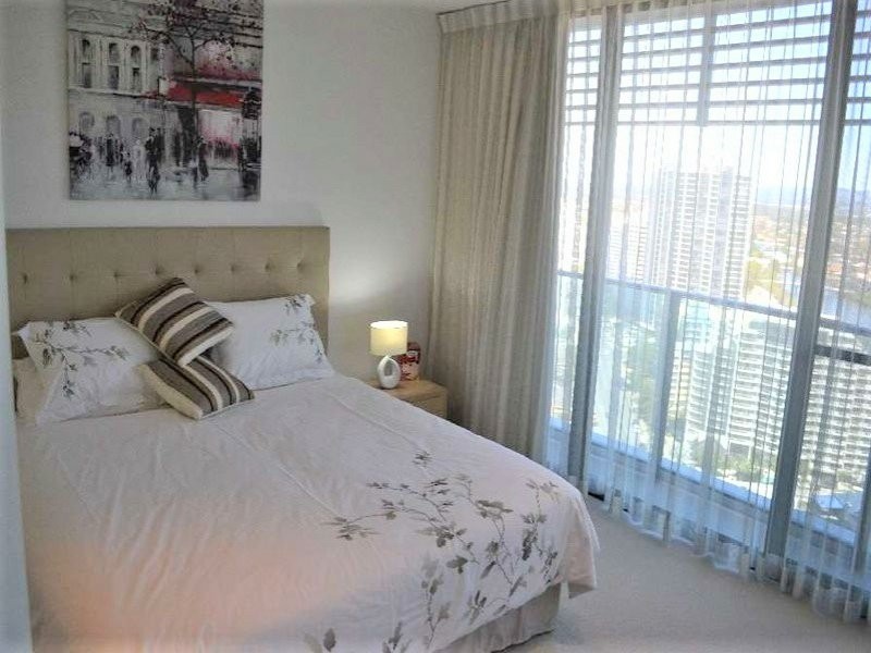 22502/21 Elizabeth Avenue, Broadbeach QLD 4218