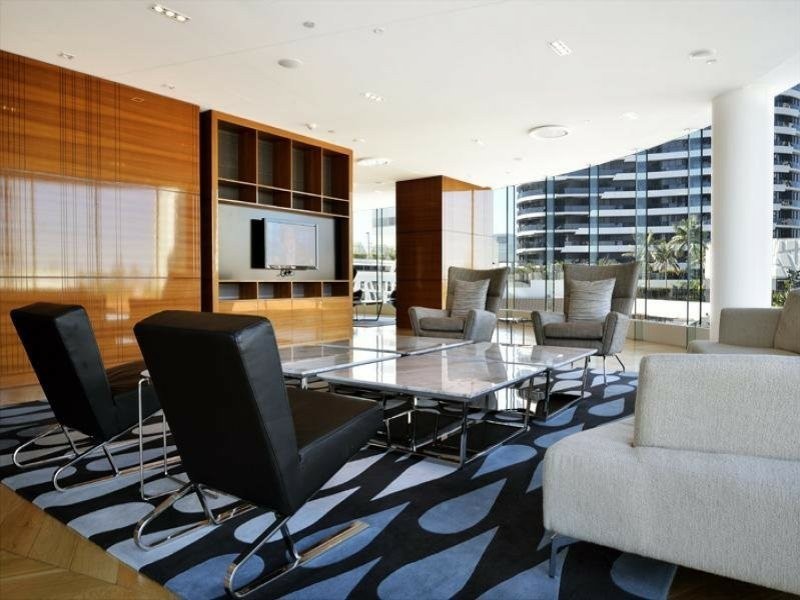 22502/21 Elizabeth Avenue, Broadbeach QLD 4218