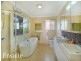 8 Wollundry Place, Mermaid Waters QLD 4218