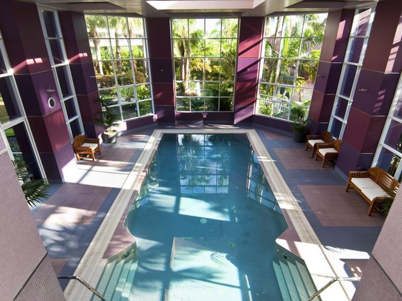 140/12 Commodore Drive, Paradise Waters QLD 4217