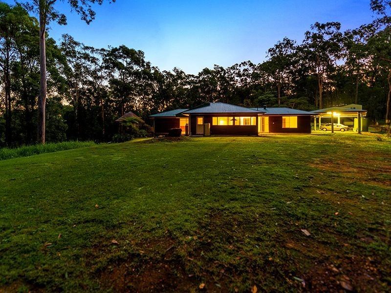 19 & 21 Matilda Road, Gaven QLD 4211