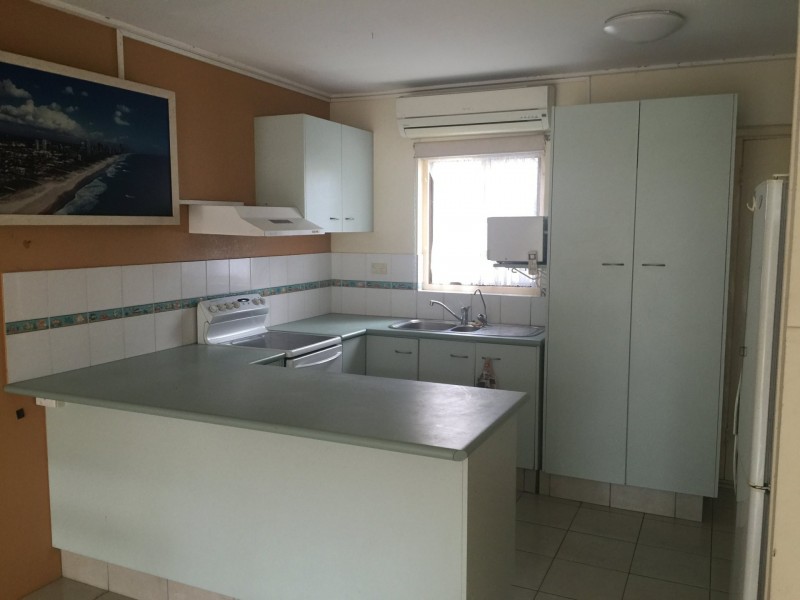 5/16 Elizabeth Avenue, Broadbeach QLD 4218